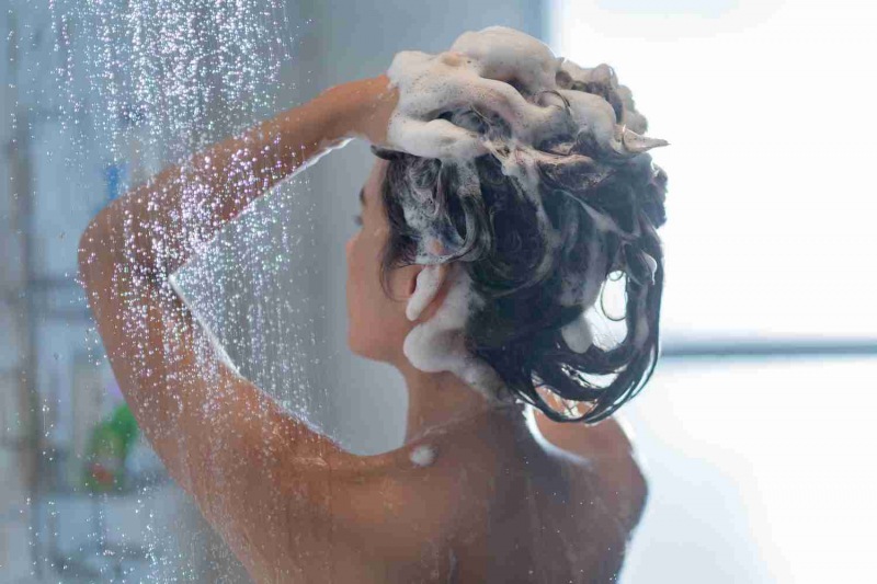 Правда и мифы о мытье волос: угадаете, во что не верите?