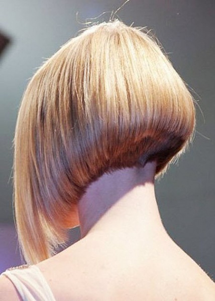 Актуальные женские стрижки 2021 на короткие волосы: фото боб, каре, пикси, андеркат