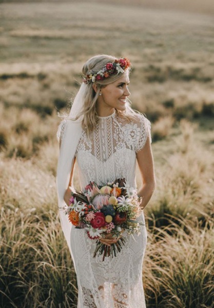 Свадебные прически 2019: фото модных и красивых идей на короткие, средние и длинные волосы