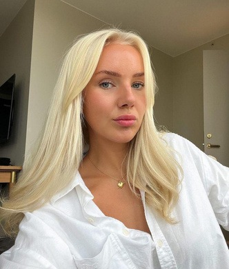 «Скандинавская блондинка»: что нужно знать о самой популярной технике окрашивания, покорившей соцсети