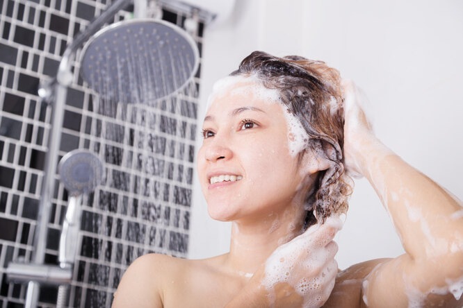 Как перейти на мытье головы раз в неделю: 6 правил, чтобы волосы выглядели великолепно