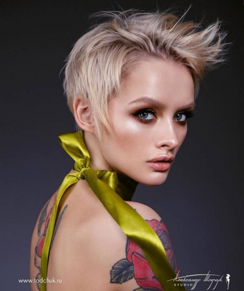 Модные женские стрижки 2025 – найди свой стиль! (120 фото)