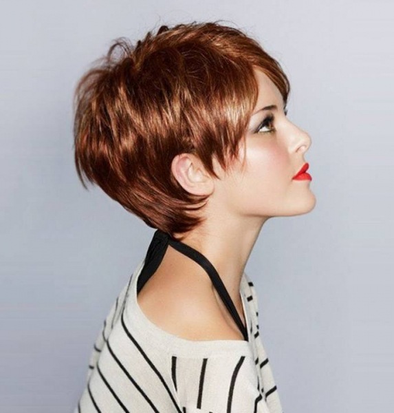 Модные женские стрижки 2025 – найди свой стиль! (120 фото)