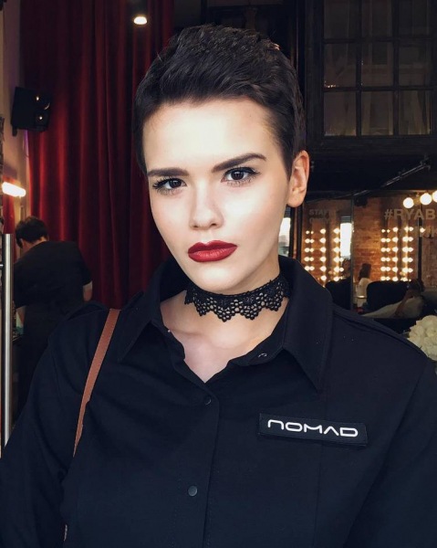 Модные женские стрижки 2025 – найди свой стиль! (120 фото)