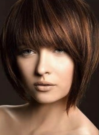 Модные женские прически - тенденции в прическах 2022 - фото