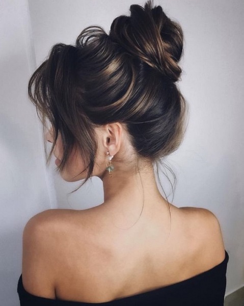 Прически для длинных волос 2024: модное вдохновение