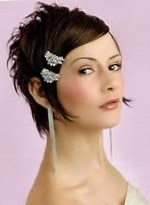 Свадебные прически на короткие волосы 2022 - фото укладок