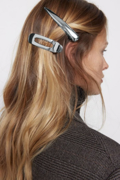 Модные аксессуары для волос сезона 2023