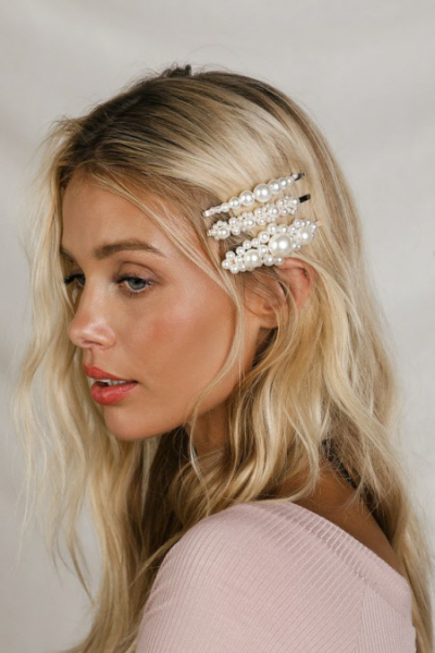 Модные аксессуары для волос сезона 2023