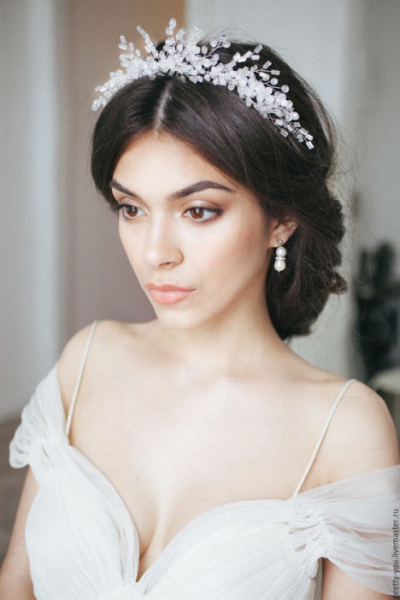 Свадебные прически 2019: фото модных и красивых идей на короткие, средние и длинные волосы