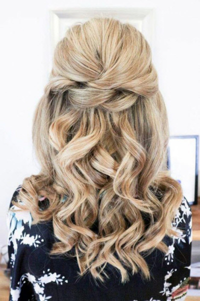 Свадебные прически 2019: фото модных и красивых идей на короткие, средние и длинные волосы