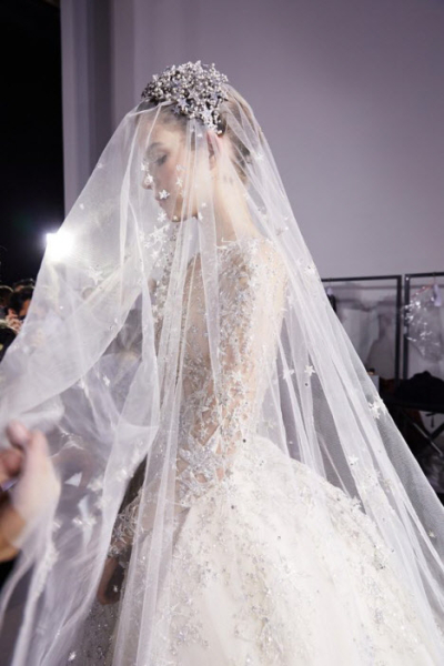 Свадебные прически 2019: фото модных и красивых идей на короткие, средние и длинные волосы