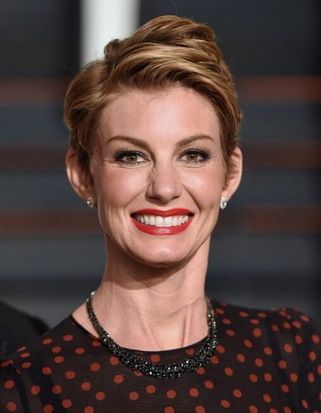 Фотографии современных причесок для женщин старше 50 лет