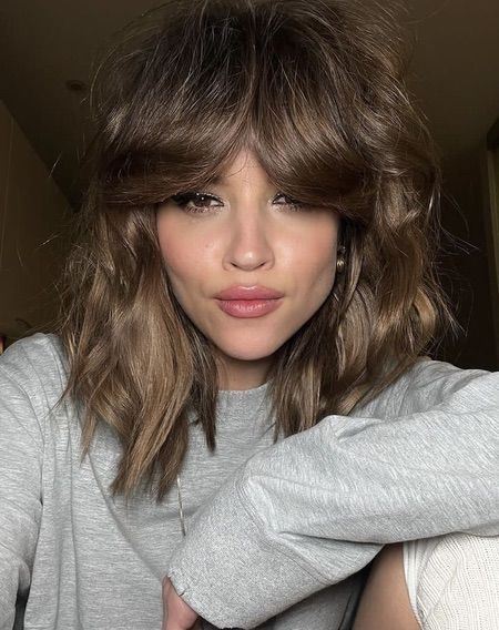 Главные модные тенденции женских причесок 2025 года