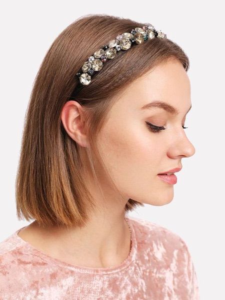 Какую прическу выбрать на последнее занятие после школы