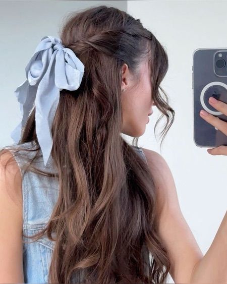 Какую прическу выбрать на последнее занятие после школы