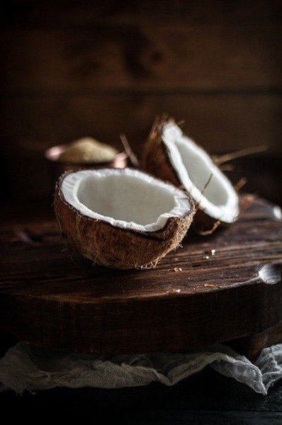 Уход за волосами с кокосовым маслом: почему стоит добавить кокосовое масло в свой уход за волосами?