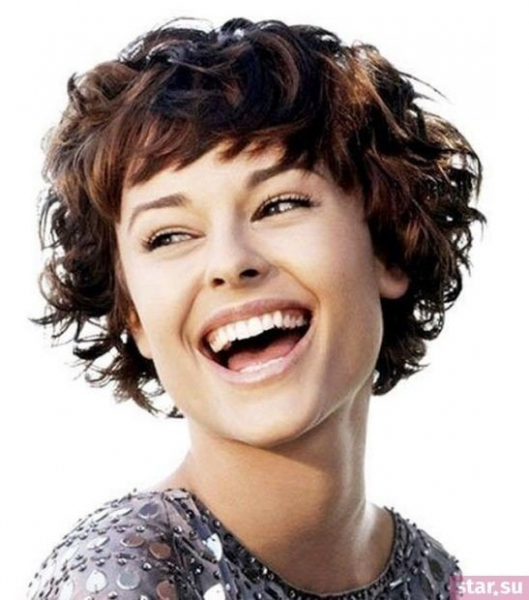 Короткие стрижки для красавиц после 40 лет 2023 2024: фото