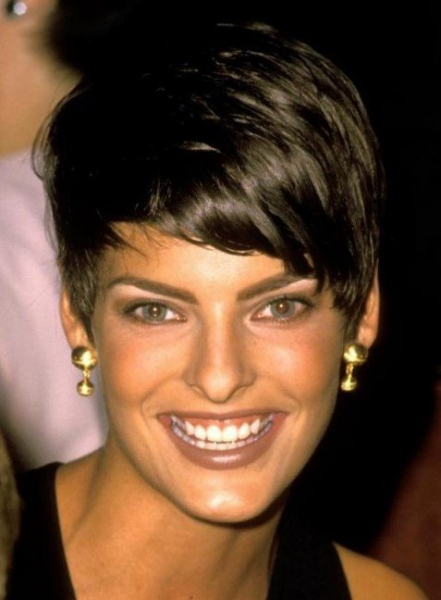 Короткие стрижки для красавиц после 40 лет 2023 2024: фото