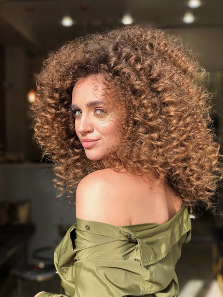 Простая новогодняя прическа своими руками