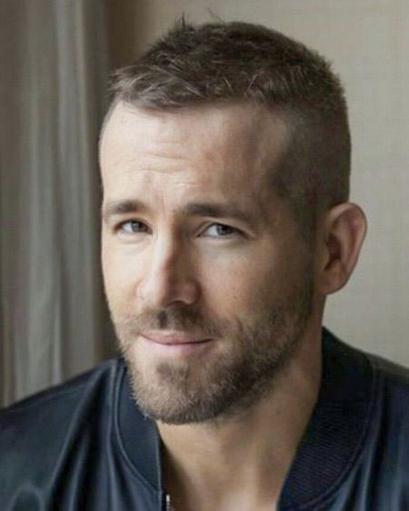 Минималистичные стили мужских причесок в 2025 году