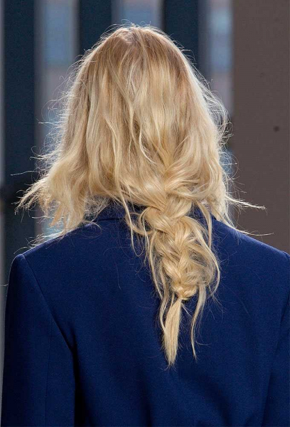 Модные прически 2015 года