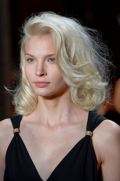 Модные прически 2015 года