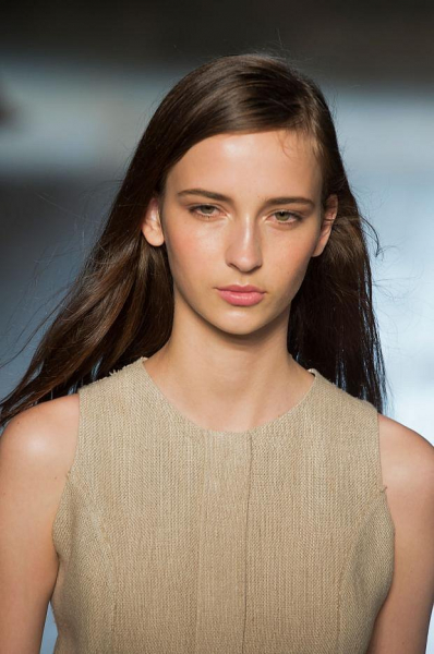 Модные прически 2015 года