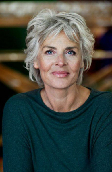 Модные тенденции причесок для женщин старше 50 лет