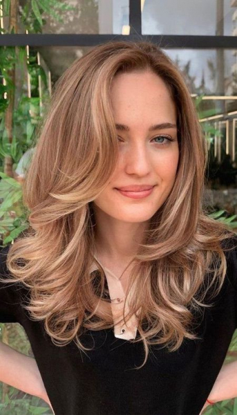 Стильные многослойные прически для женщин старше 40 лет