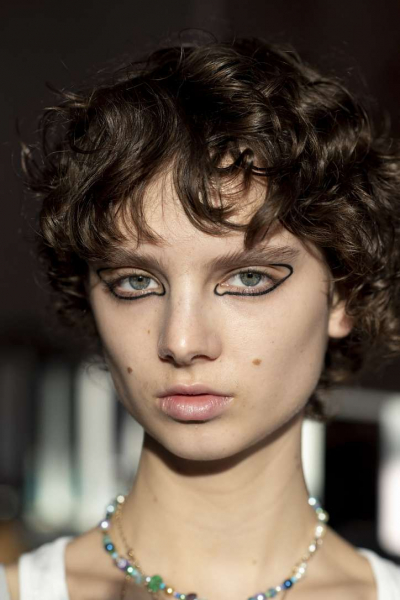 Модные женские прически и стрижки осень-зима 2023-2024