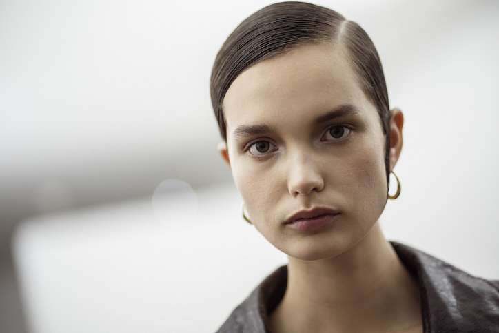 Модные женские прически и стрижки осень-зима 2023-2024