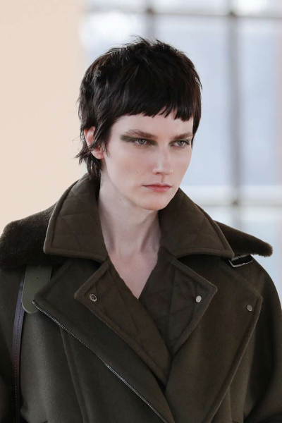 Модные женские прически и стрижки осень-зима 2023-2024