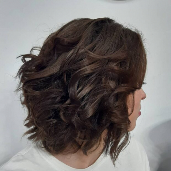 Модные прически для женщин старше 30 лет