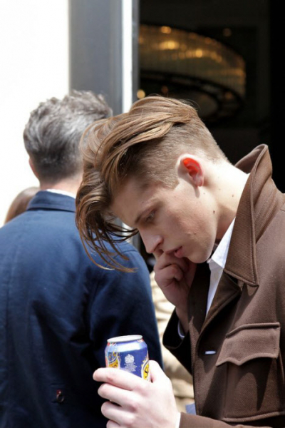 Мужские прически 2021: актуальные фото причесок на короткие, средние и длинные волосы