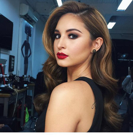 Праздничные прически 2020-2021: более 100 фото идей причесок для волос разной длины