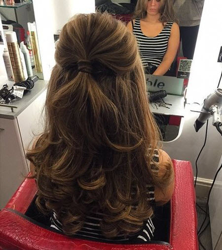 Праздничные прически 2020-2021: более 100 фото идей причесок для волос разной длины