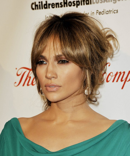 Прически и укладки Дженнифер Лопес