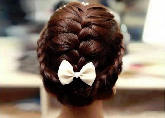 Трендовые прически на 1 сентября: последние стили (с фото и видео