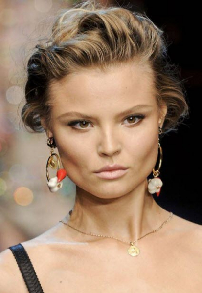 Прически на каждый день: пошаговые фото, видео, интересные варианты