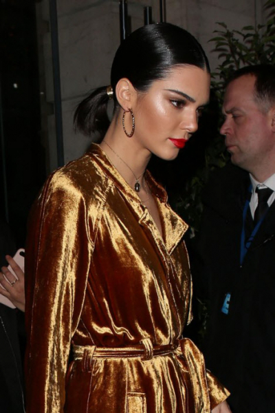 Стрижка боб: фото последних модных тенденций. Как подобрать стрижку боб по форме лица и как за ней ухаживать?