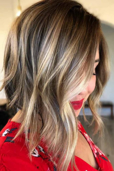 Прически для женщин plus-size: модные тенденции и актуальные фото 2025 года