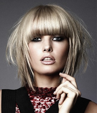 Прически с челкой: более 200 фото коротких, средних и длинных волос