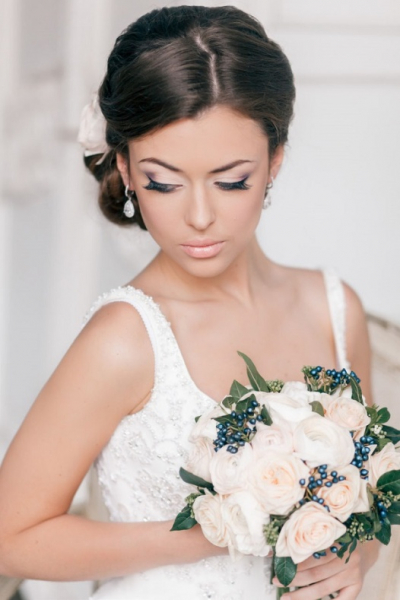 Свадебные прически на длинные, короткие и средние волосы 2022