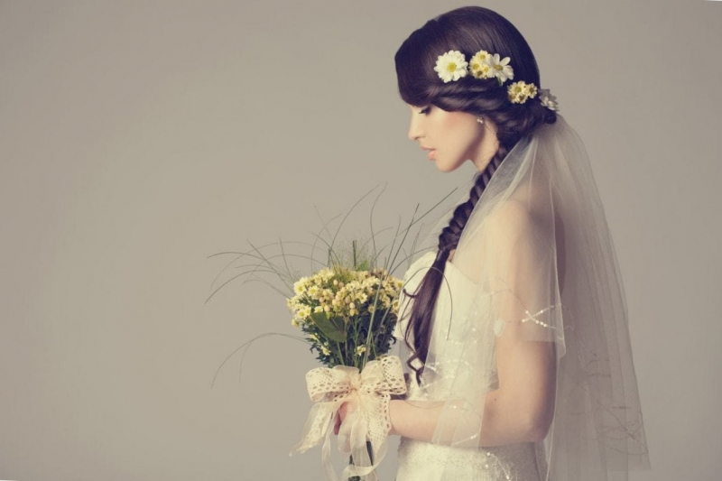 Свадебные прически на длинные, короткие и средние волосы 2022