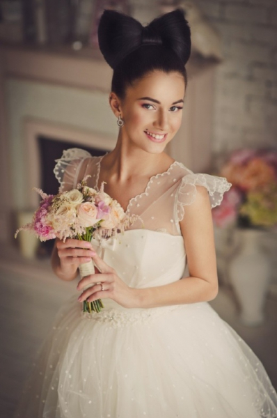 Свадебные прически на длинные, короткие и средние волосы 2022