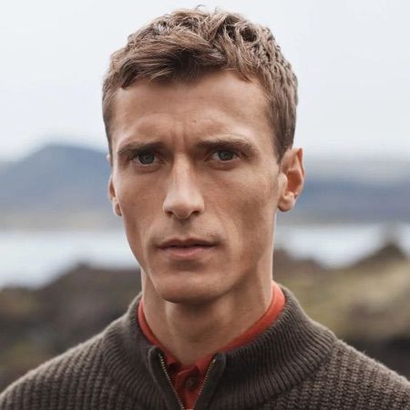 Текстурированные прически для мужчин: модные тенденции 2025 года