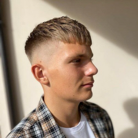 Три самые популярные прически среди молодёжи. Тренды 2025 года