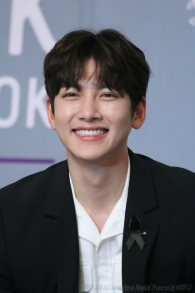 Три самые популярные прически среди молодёжи. Тренды 2025 года