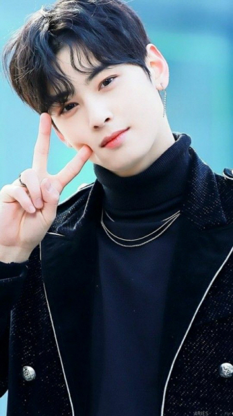 Три самые популярные прически среди молодёжи. Тренды 2025 года